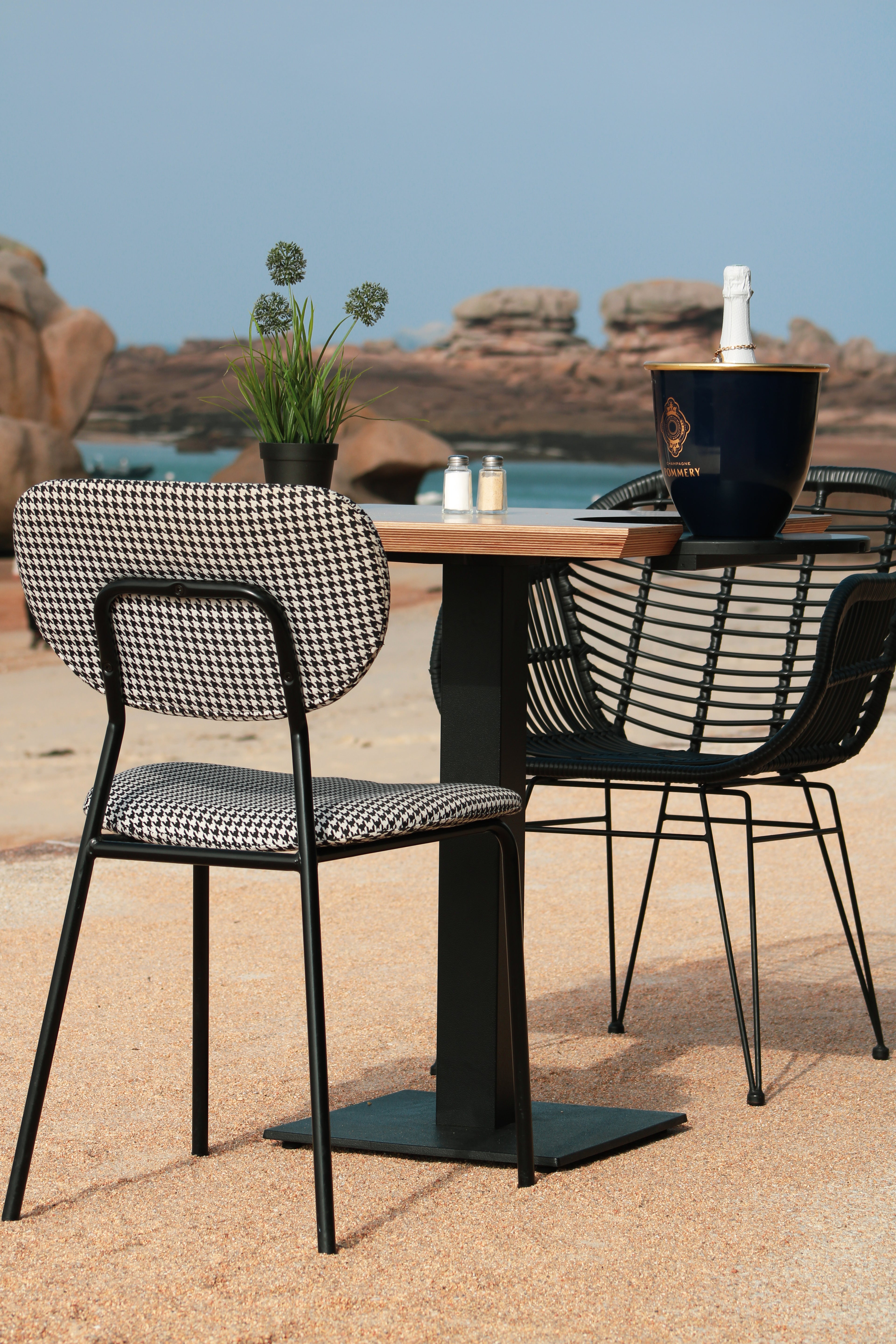 Table Moon outdoor